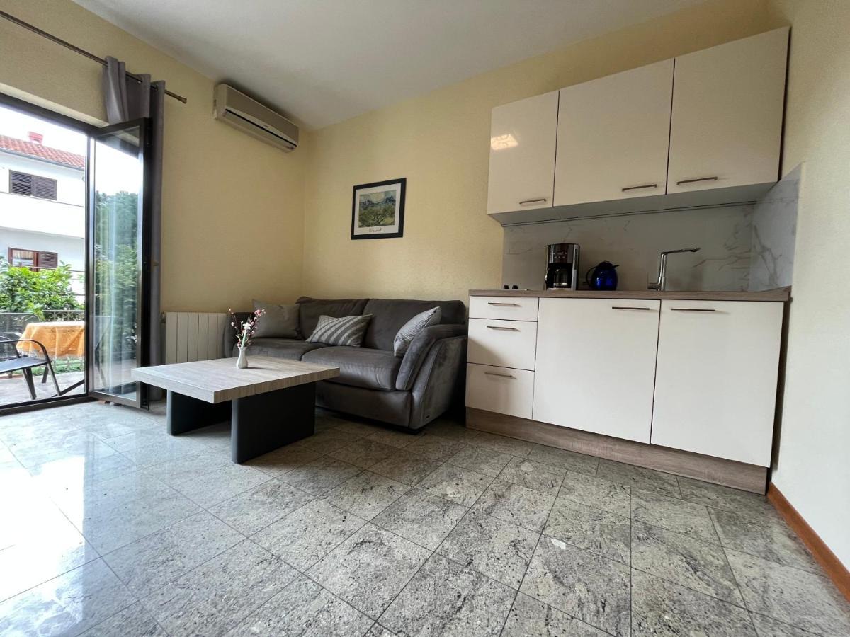 Holiday Apartments Sonne Rovinj Exterior foto